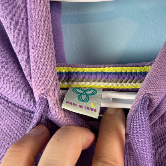 🎀3/$30 Aritizia- TNA Pullover Hoodie - Picture 6 of 6
